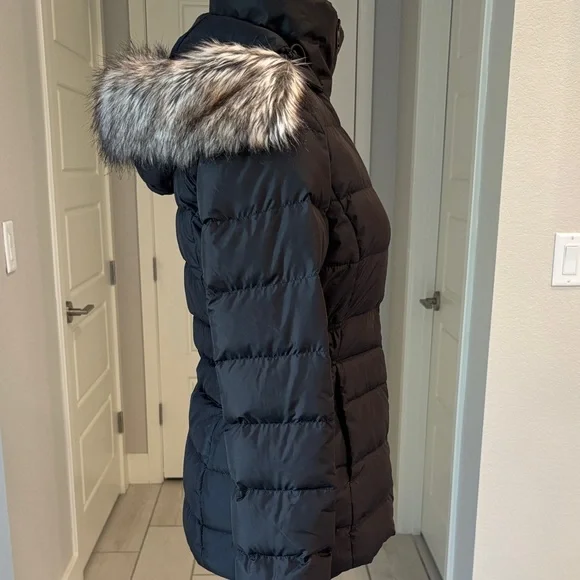 North Face Gotham Black Down Puffer Jacket With Faux Fur Hood Size XS - Picture 9 of 16